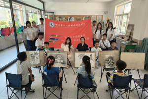 丹青绘初心 思政润童心——大中小学思政课一体化美术实践志愿服务活动